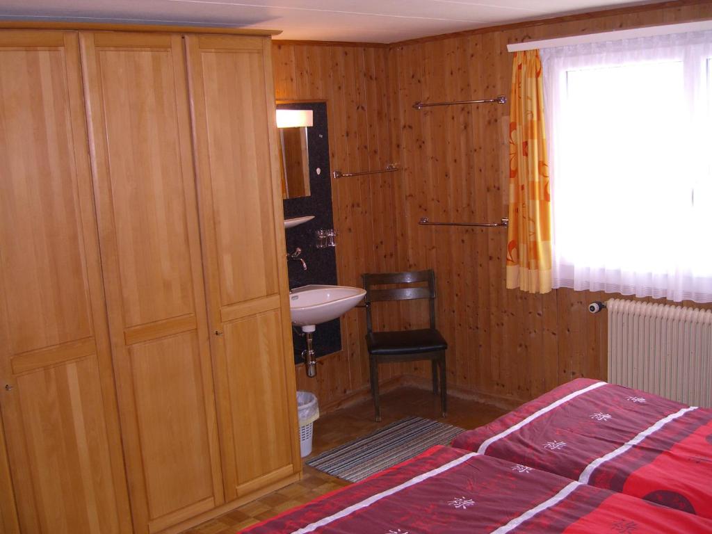 Ferienwohnung Tschudiboden room 2
